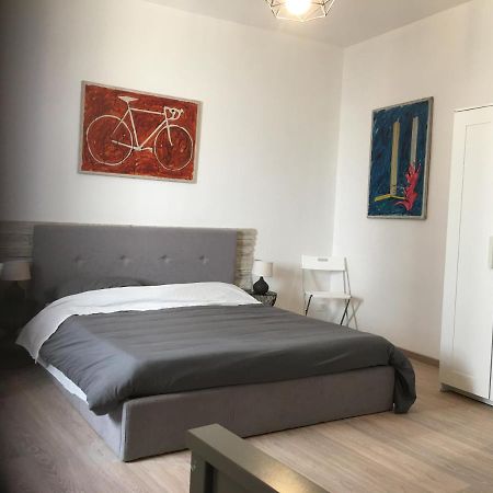 La Casa Nell'Antico Cortile Apartment Катания Екстериор снимка