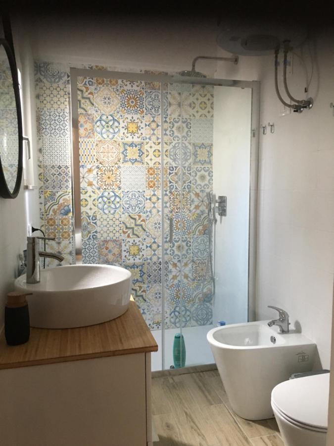 La Casa Nell'Antico Cortile Apartment Катания Екстериор снимка